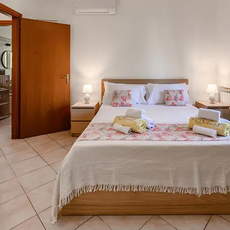 ヴィラ Nymphaea Sperlongaresort *