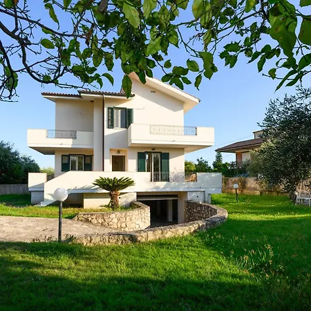 Nymphaea Sperlongaresort Willa